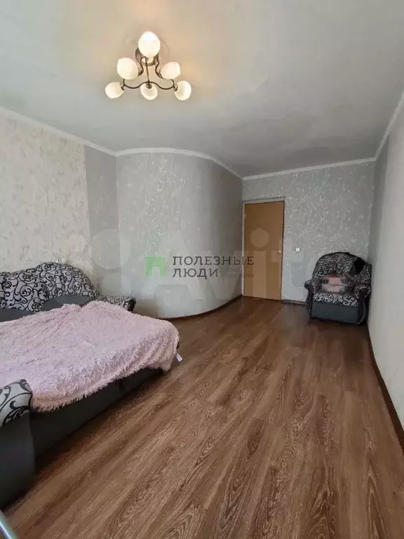 1-к. квартира, 43 м, 5/10 эт. - Фото 1