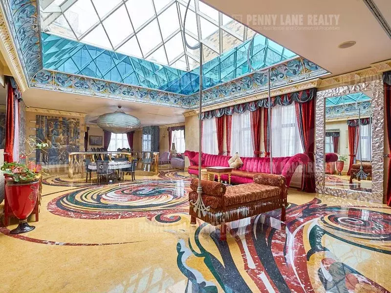8-к. квартира, 700 м, 5/6 эт. - Фото 0