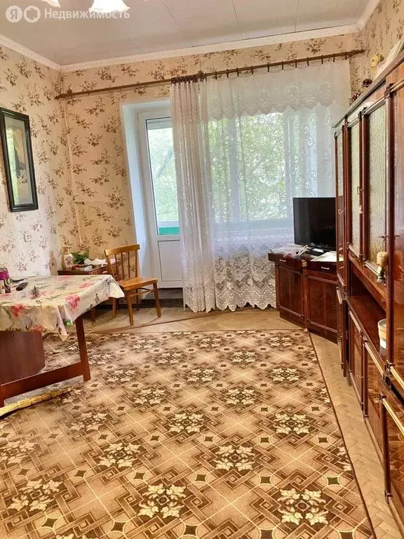 3-комнатная квартира: Санкт-Петербург, улица Шателена, 8 (55.8 м) - Фото 0