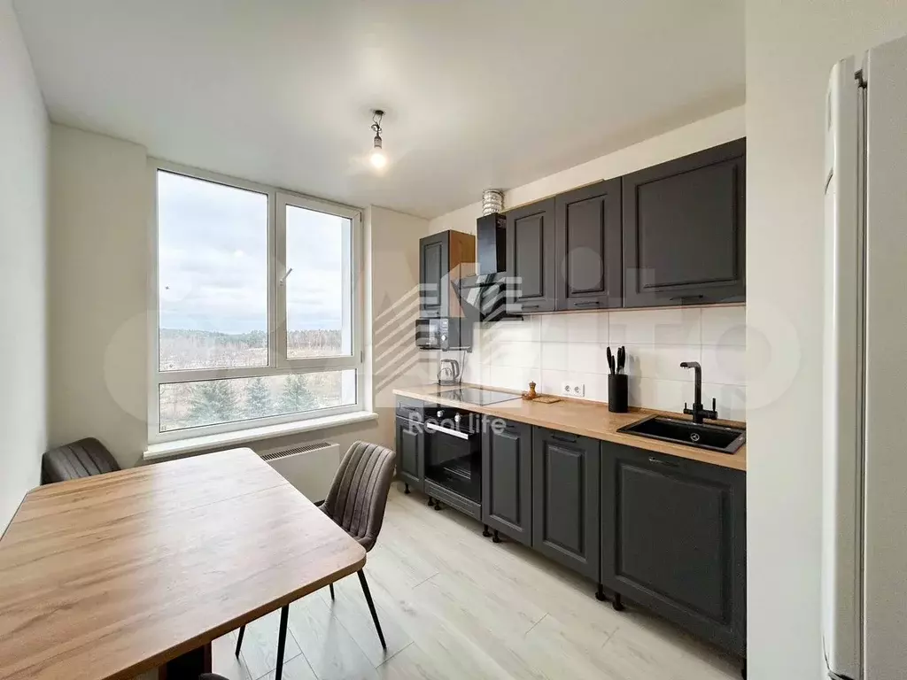 1-к. квартира, 40 м, 9/17 эт. - Фото 0