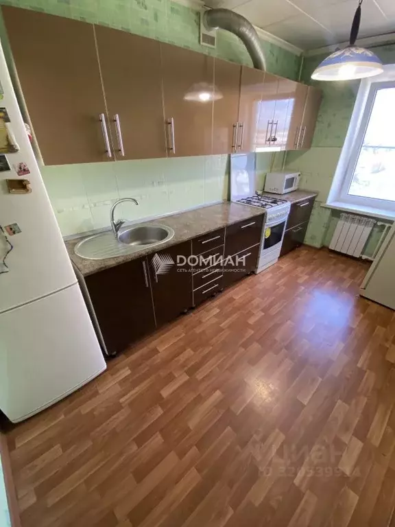 3-к кв. Ростовская область, Новочеркасск ул. Визирова (61.2 м) - Фото 0