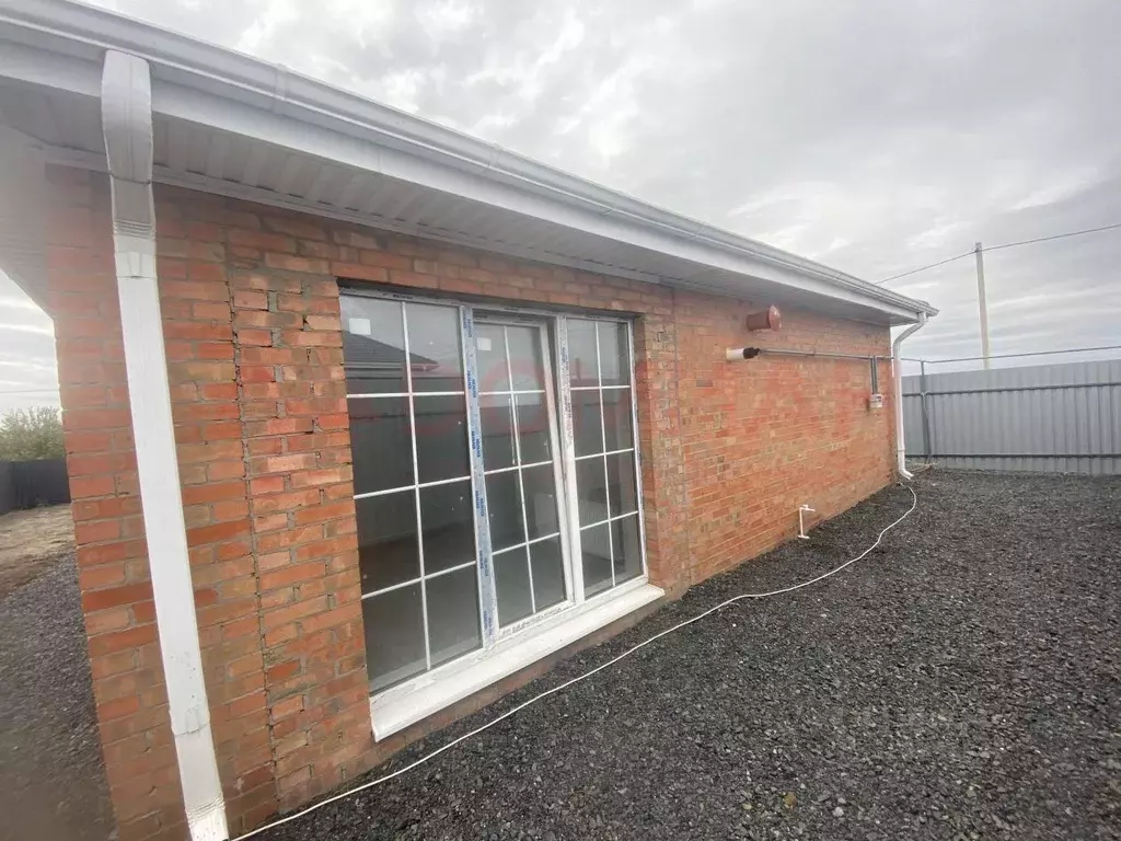 Дом в Ростовская область, Родионово-Несветайская сл. ул. ... - Фото 2