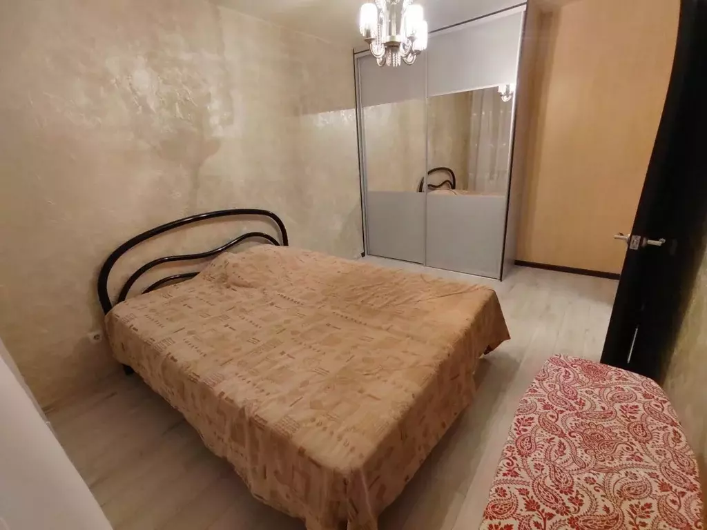 2-к кв. Красноярский край, Красноярск Взлетная ул., 26А (54.0 м) - Фото 0