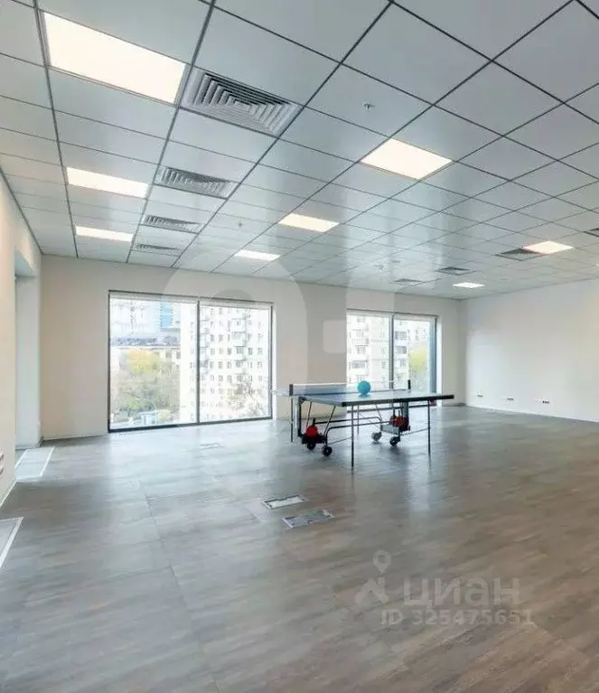 Офис в Москва ул. Можайский Вал, 8 (1349 м) - Фото 1