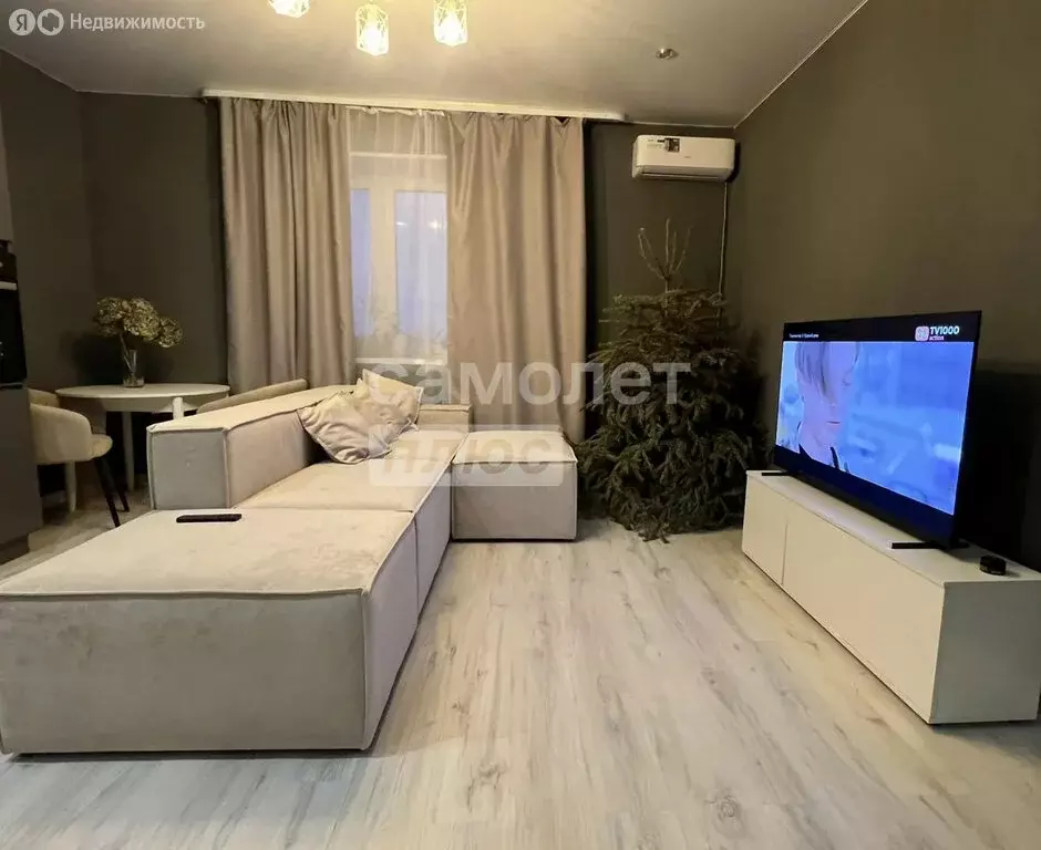 2-комнатная квартира: Ишим, улица Луначарского, 70к1 (42 м) - Фото 1