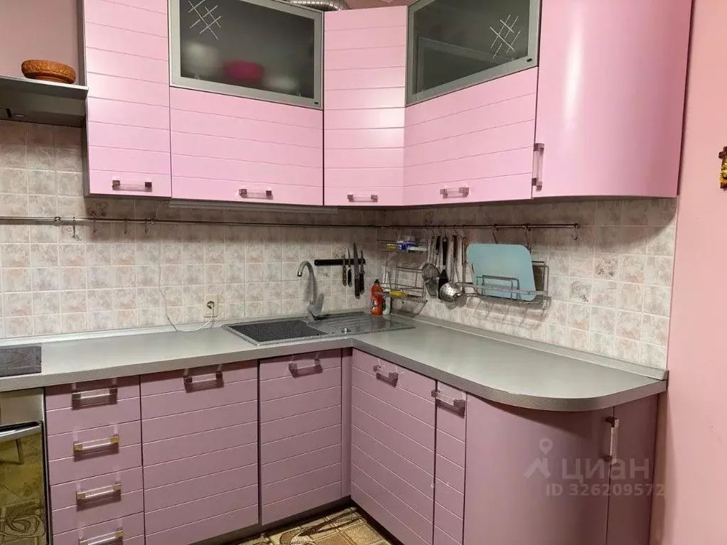 2-к кв. Ямало-Ненецкий АО, Новый Уренгой Юбилейный мкр, 5/1А (73.2 м) - Фото 1