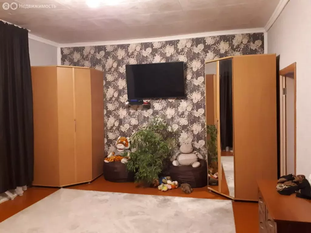 2-комнатная квартира: посёлок Зеленогорский, Центральная улица, 14 (75 ... - Фото 2