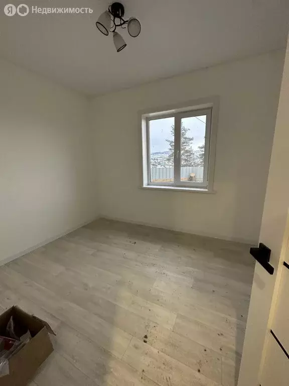 Дом в село Нижний Саянтуй, ДНТ Багульник, 1-й квартал (200 м) - Фото 2