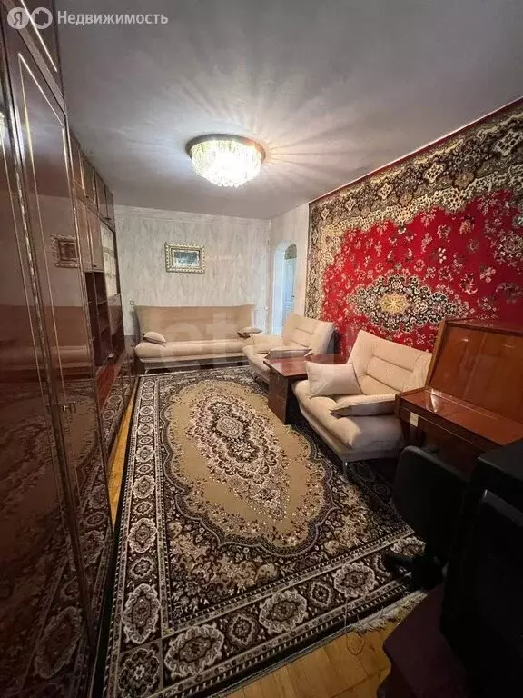 3-комнатная квартира: Майкоп, Депутатская улица, 2 (70.5 м) - Фото 2