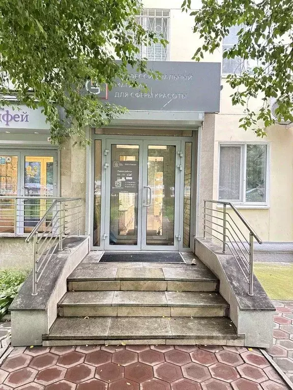 Помещение свободного назначения в Свердловская область, Екатеринбург ... - Фото 1