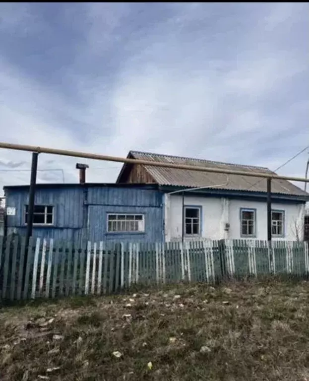 Дом в Башкортостан, Абзелиловский район, Краснобашкирский сельсовет, ... - Фото 1