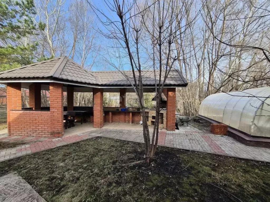 Дом в Башкортостан, Уфимский район, Зубовский сельсовет, с. ... - Фото 2