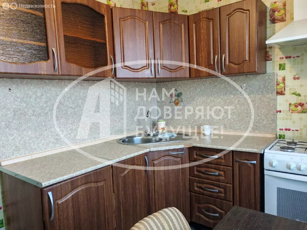 2-комнатная квартира: Губаха, улица Никонова, 20 (37.6 м) - Фото 1