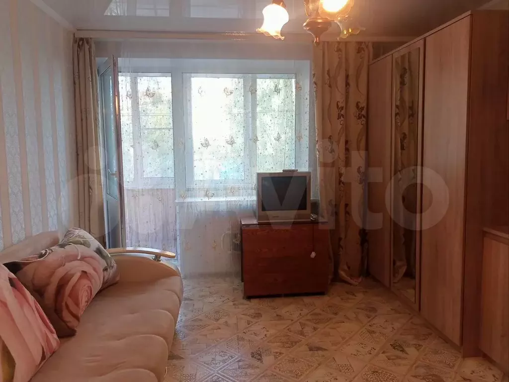 1-к. квартира, 42 м, 2/10 эт. - Фото 0