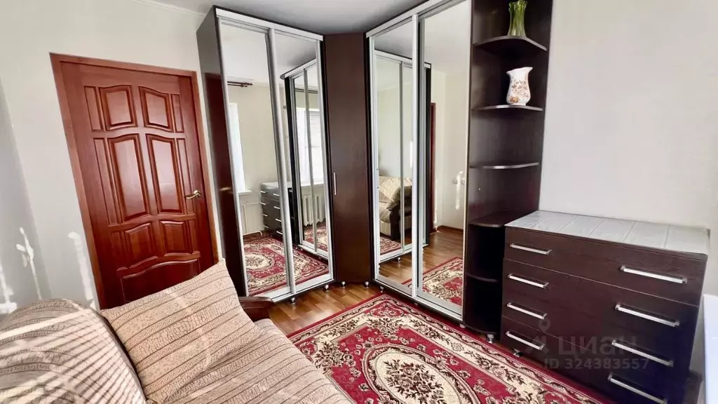 4-к кв. Карачаево-Черкесия, Черкесск ул. Космонавтов, 52 (81.0 м) - Фото 1