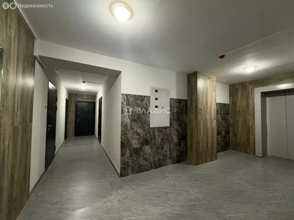 2-комнатная квартира: село Чигири, улица Воронкова, 23/1 (53.7 м) - Фото 1