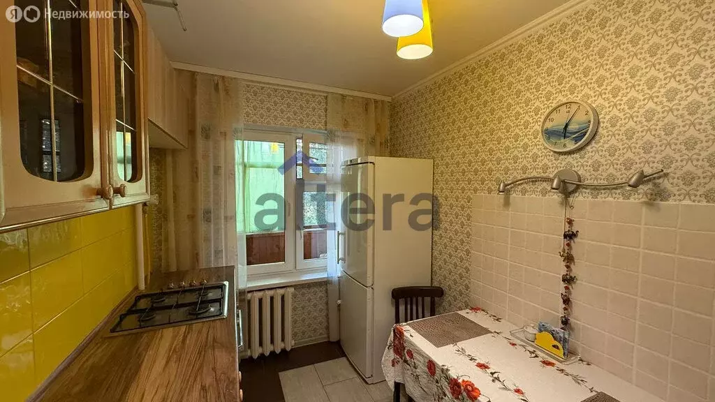 3-комнатная квартира: Казань, улица Рихарда Зорге, 81 (65 м) - Фото 1