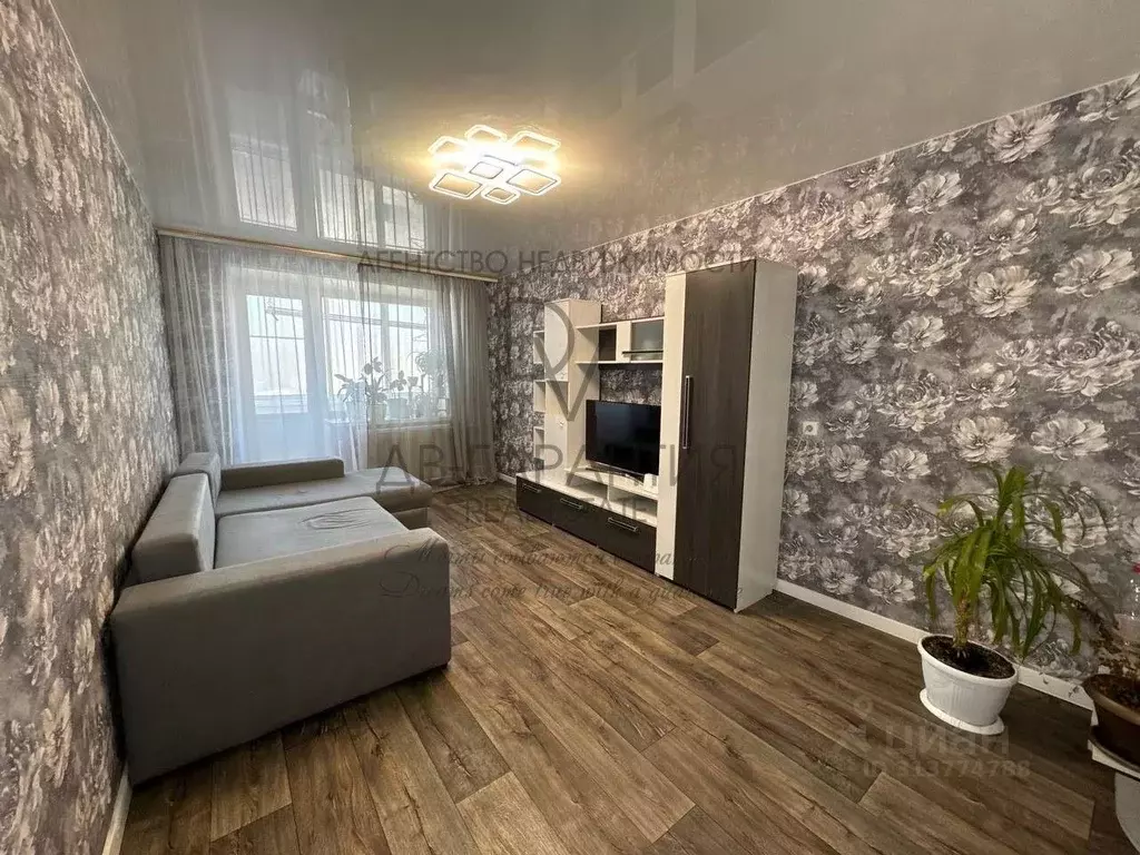 3-к кв. Хабаровский край, Комсомольск-на-Амуре ул. Щорса, 89 (59.3 м) - Фото 1
