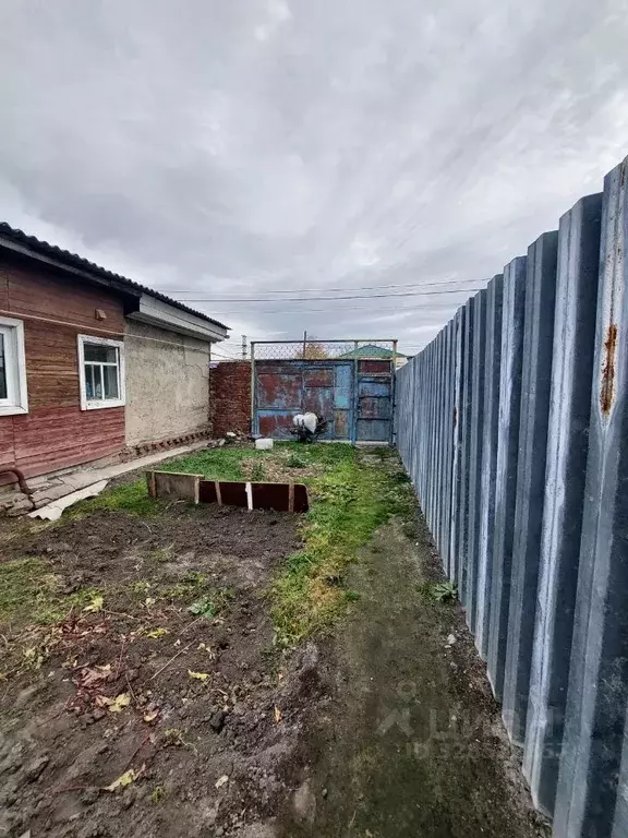Дом в Омская область, Омск ул. 7-я Северная (50 м) - Фото 2