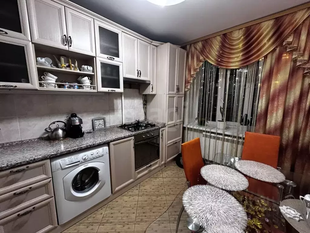 3-к кв. Владимирская область, Гусь-Хрустальный ул. Каховского, 5 (69.3 ... - Фото 1