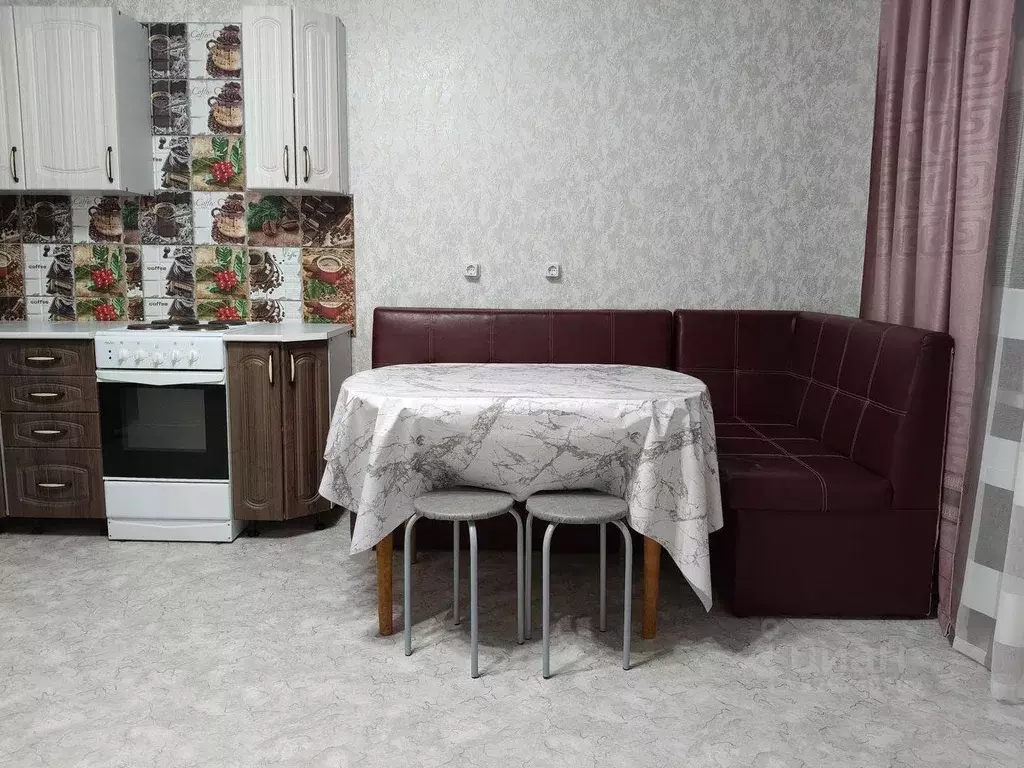 2-к кв. Оренбургская область, Оренбург просп. Победы, 157/7 (59.1 м) - Фото 1