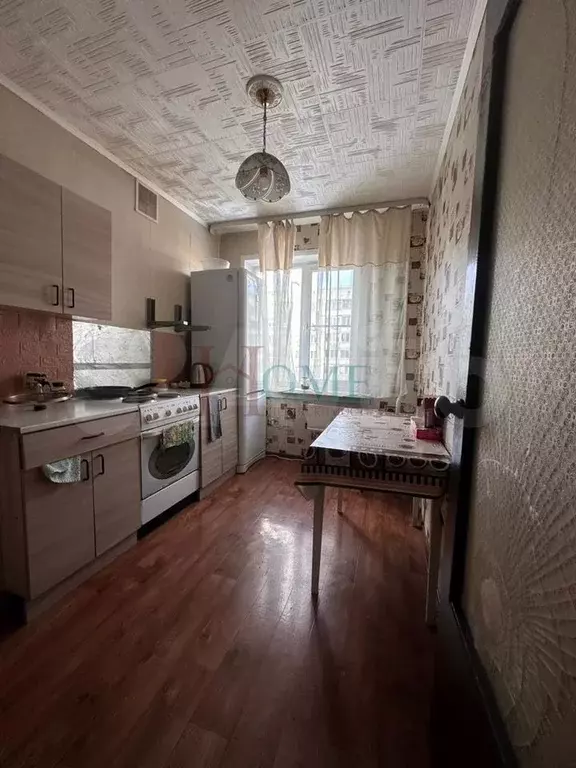 3-к. квартира, 60 м, 6/9 эт. - Фото 1