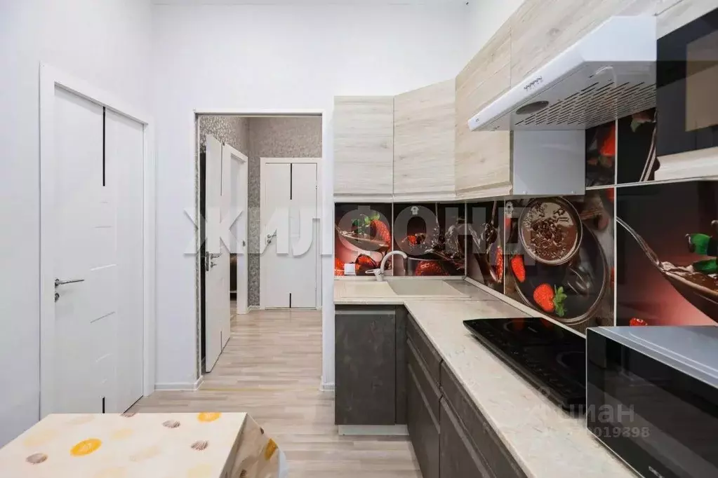 2-к кв. Новосибирская область, Новосибирск ул. Курчатова, 18 (43.3 м) - Фото 0