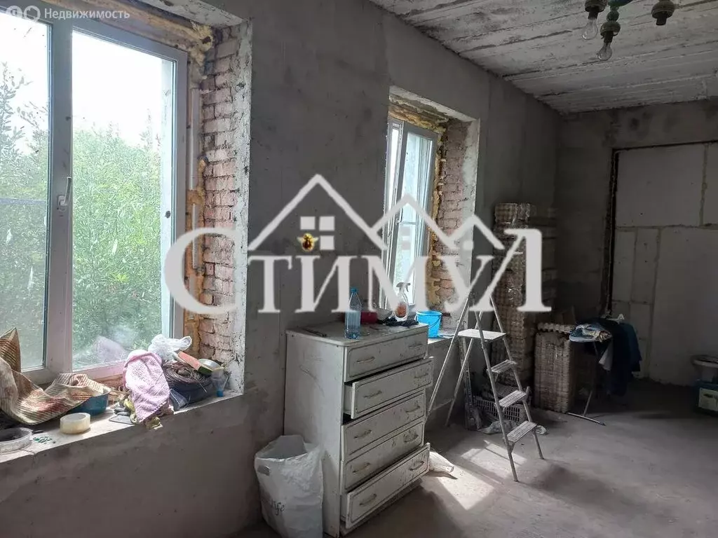 Дом в Черногорск, улица Павлова, 30 (50 м) - Фото 1