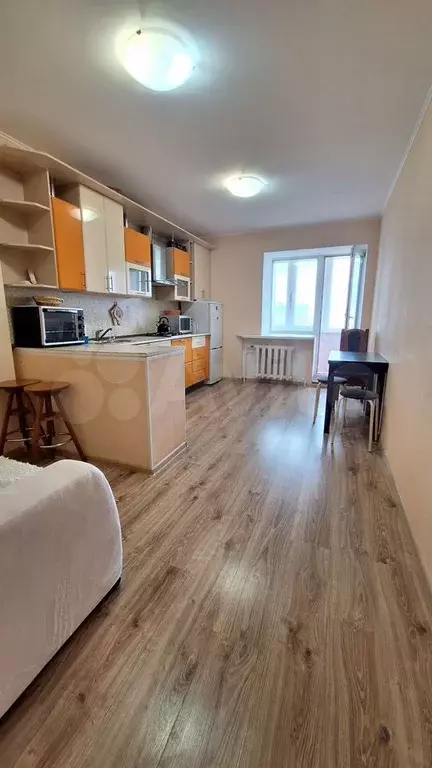 1-к. квартира, 50,5 м, 5/9 эт. - Фото 0