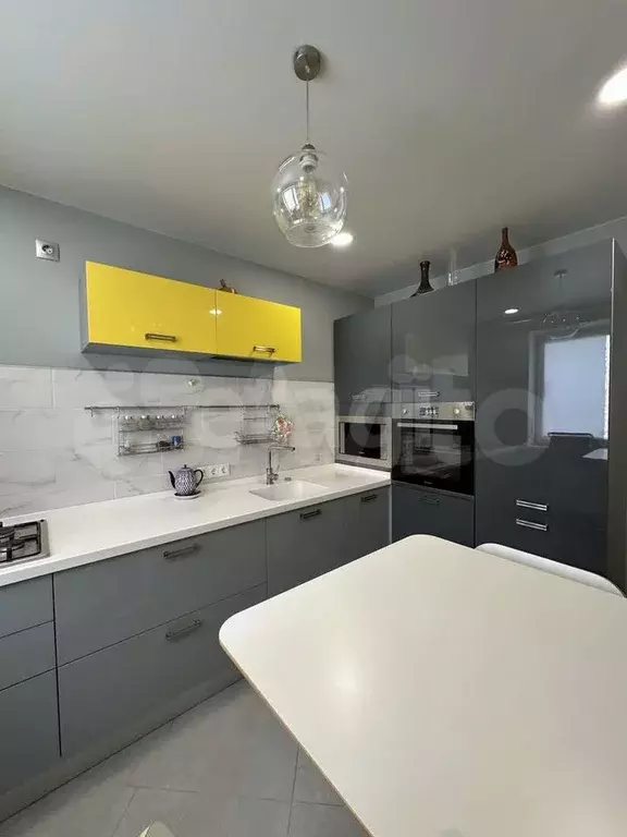 2-к. квартира, 45,5 м, 2/5 эт. - Фото 0