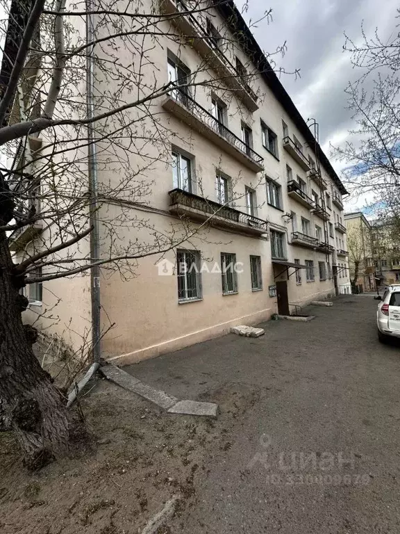 1-к кв. Бурятия, Улан-Удэ ул. Димитрова, 1 (32.7 м) - Фото 0