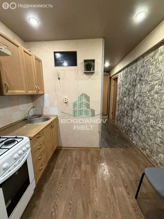 1-комнатная квартира: Омск, улица Калинина, 6 (31.1 м) - Фото 2