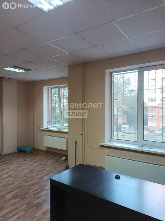 Квартира-студия: Курск, Советская улица, 15А (132 м) - Фото 2