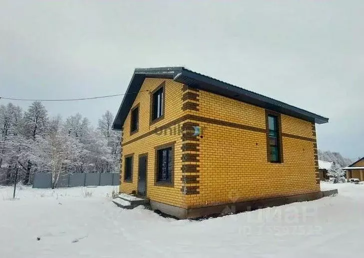 Дом в Башкортостан, Уфимский район, Русско-Юрмашский сельсовет, д. ... - Фото 1