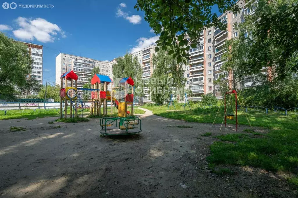 2-комнатная квартира: Екатеринбург, улица Владимира Высоцкого, 10 ... - Фото 0