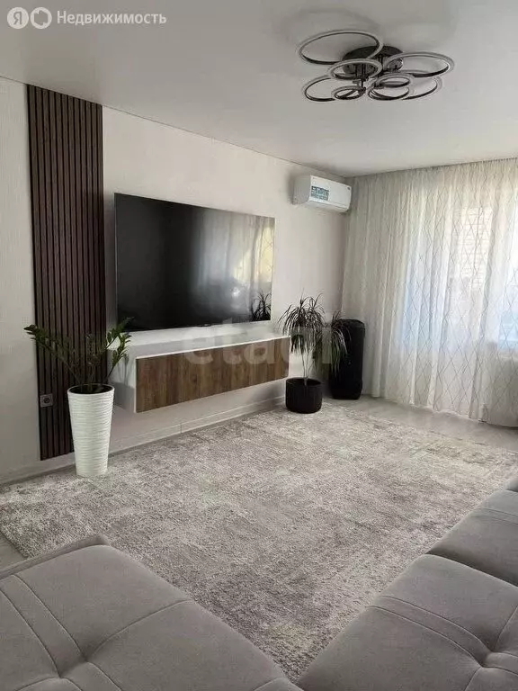 3-комнатная квартира: Нефтекамск, улица Ленина, 84 (85 м) - Фото 0