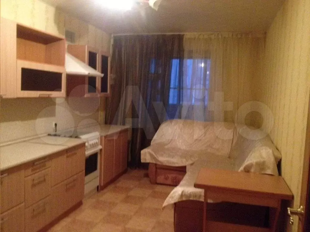 1-к. квартира, 50 м, 1/10 эт. - Фото 0