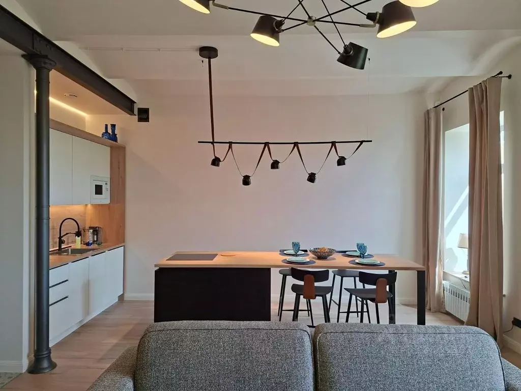 Студия Санкт-Петербург ул. Чайковского, 2/7 (50.0 м) - Фото 0