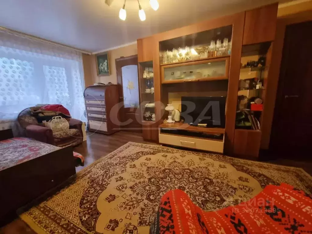 3-к кв. Тюменская область, Тюмень ул. 50 лет ВЛКСМ, 93 (42.4 м) - Фото 2