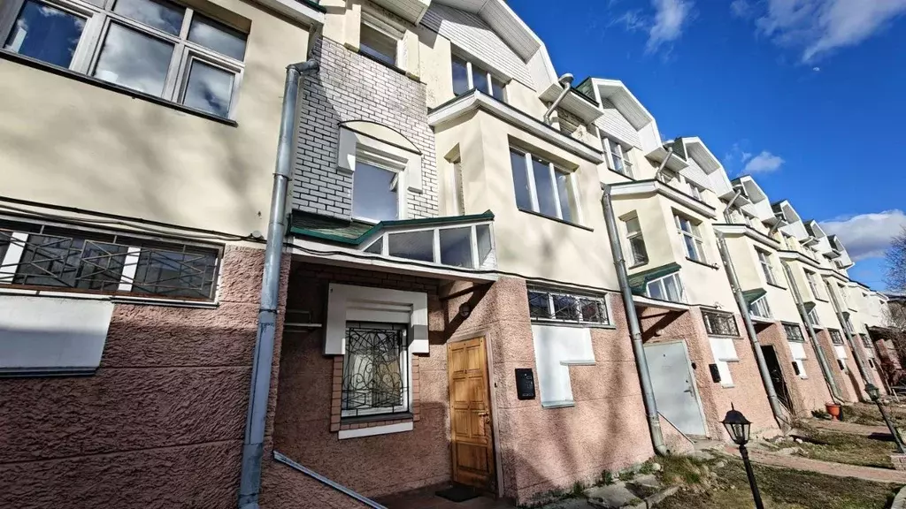 Таунхаус в Архангельская область, Архангельск просп. ... - Фото 1
