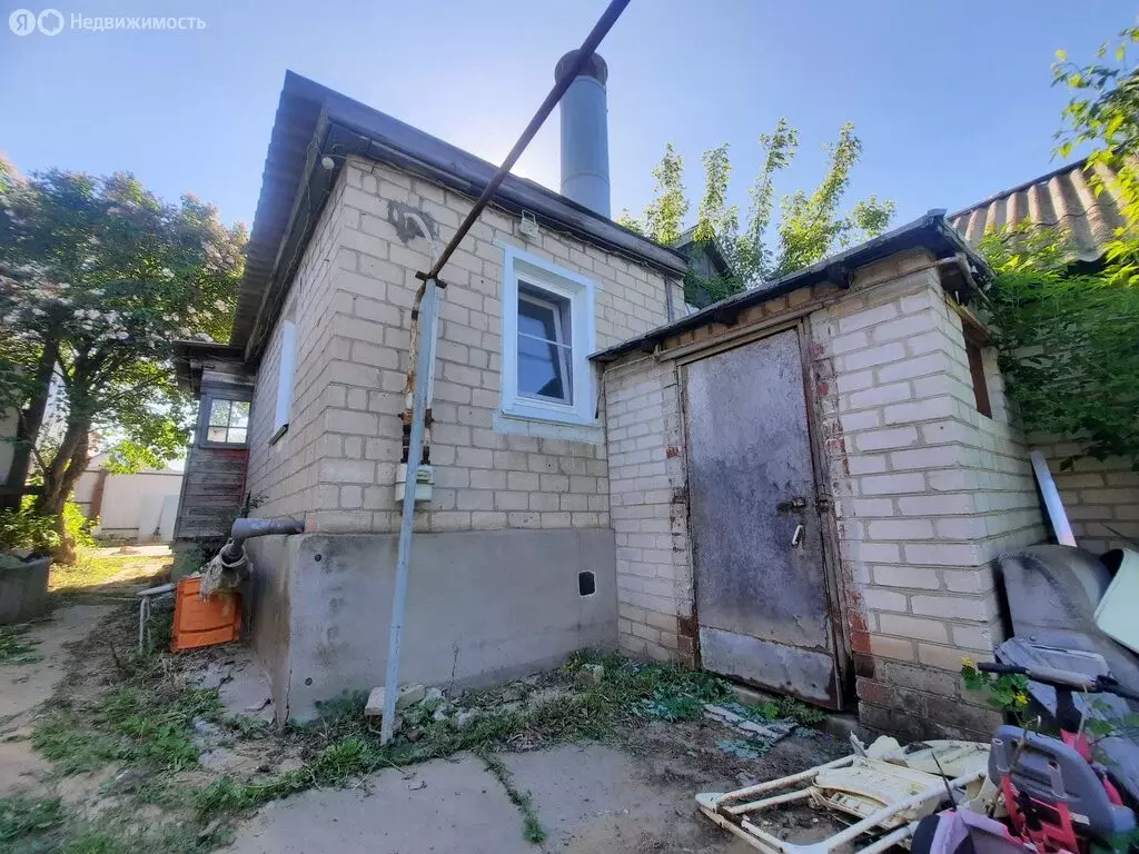 Дом в Волгоградская область, рабочий посёлок Городище, Рабочая улица ... - Фото 1