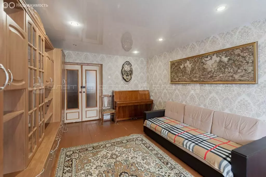 3-комнатная квартира: Казань, улица Латышских Стрелков, 1/38 (61.8 м) - Фото 2