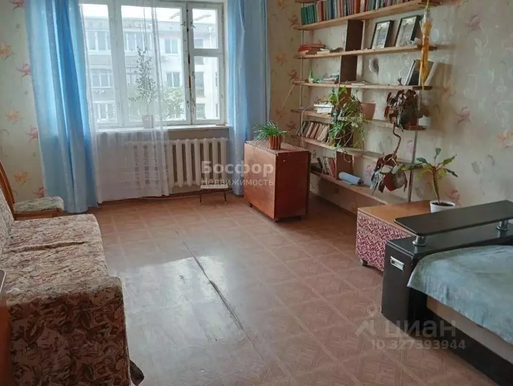 3-к кв. Крым, Феодосия муниципальный округ, Орджоникидзе пгт ул. ... - Фото 1