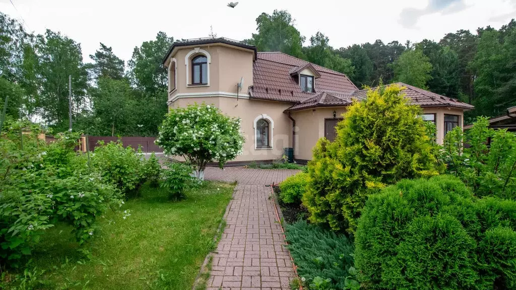 Дом в Томский район, поселок Басандайка (216.2 м) - Фото 0