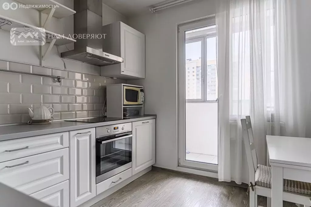 3-комнатная квартира: Санкт-Петербург, улица Коллонтай, 5/1 (71.8 м) - Фото 2