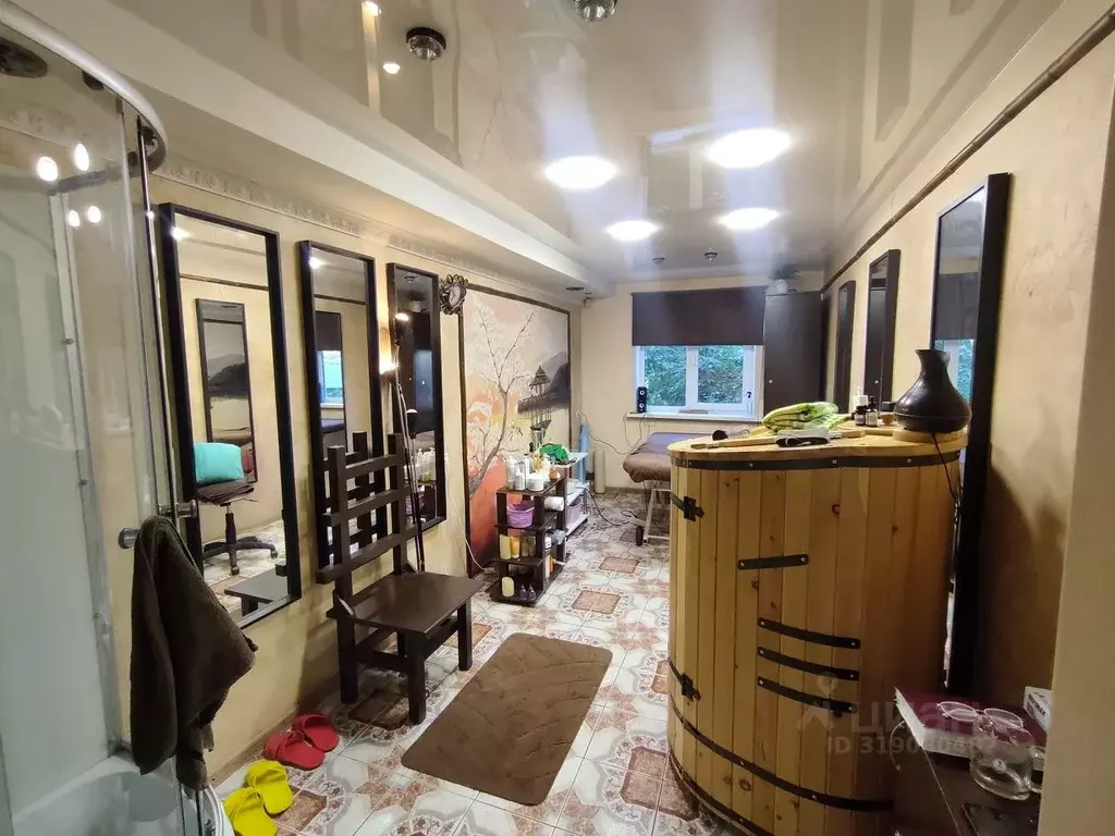 Помещение свободного назначения в Алтайский край, Барнаул ул. Союза ... - Фото 1