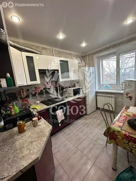 1-комнатная квартира: Воротынск, посёлок Воротынск, Школьная улица, 8 ... - Фото 2