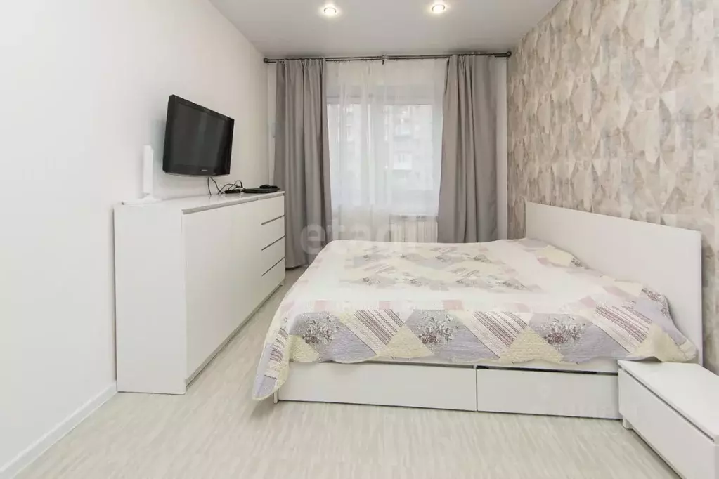 1-к кв. Томская область, Томск Заозерный пер., 30 (33.0 м) - Фото 0
