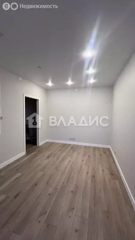 2-комнатная квартира: Ковров, улица 9 Мая, 8 (57 м) - Фото 1