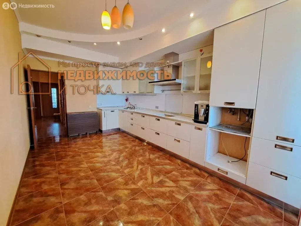 3-комнатная квартира: Нефтекамск, улица Карла Маркса, 3 (100 м) - Фото 2